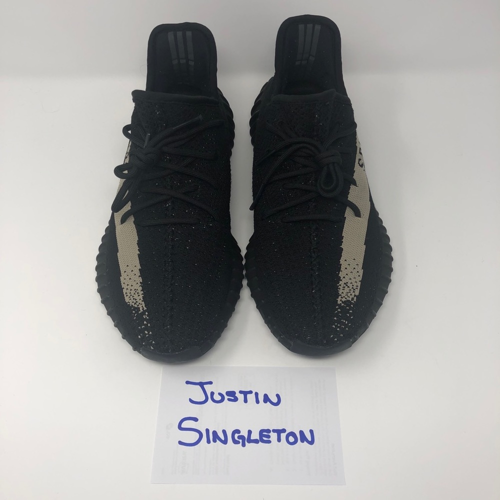 Yeezy 350 v2 Oreo